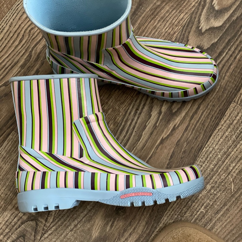 Rain boots